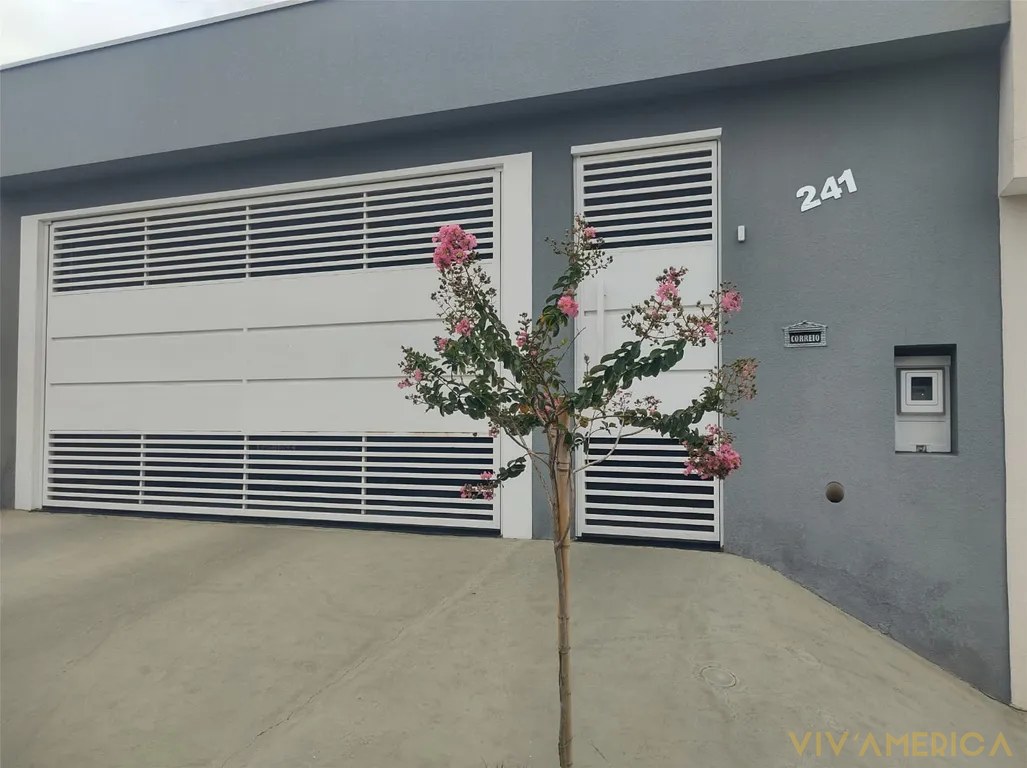 Casa à venda, 3 quartos (1 suíte), 100 m² no Jardim União