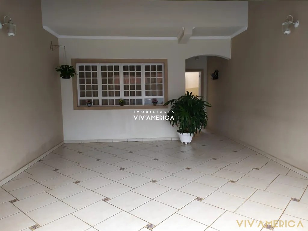 Sobrado à venda, 3 quartos, 170 m², 2 vagas no Jardim Alice
