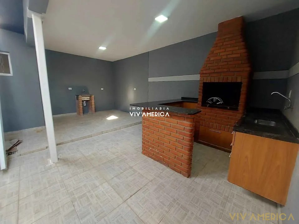 Sobrado à venda, 4 quartos, 220 m² no Jardim Morada do Sol