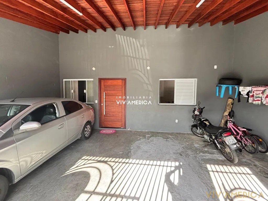 Casa à venda, 3 quartos, 90 m², 2 vagas no Jardim dos Sabiás